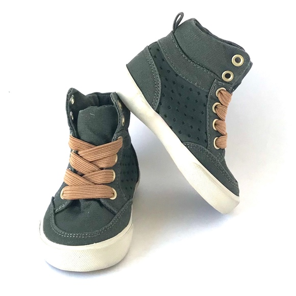 Old Navy Toddler Sneakers - Picture 1 of 8